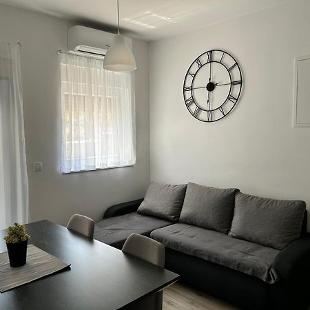 Apartments Dobrenic ヴォディツェ エクステリア 写真