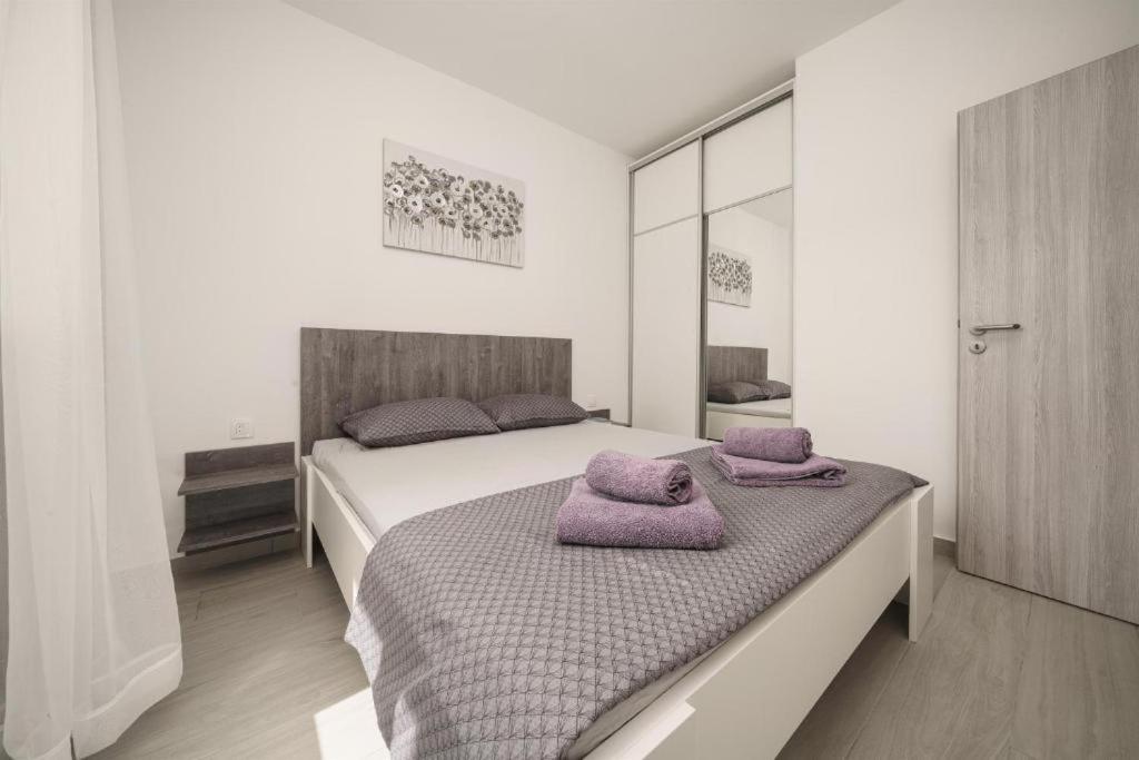 Apartments Dobrenic ヴォディツェ エクステリア 写真