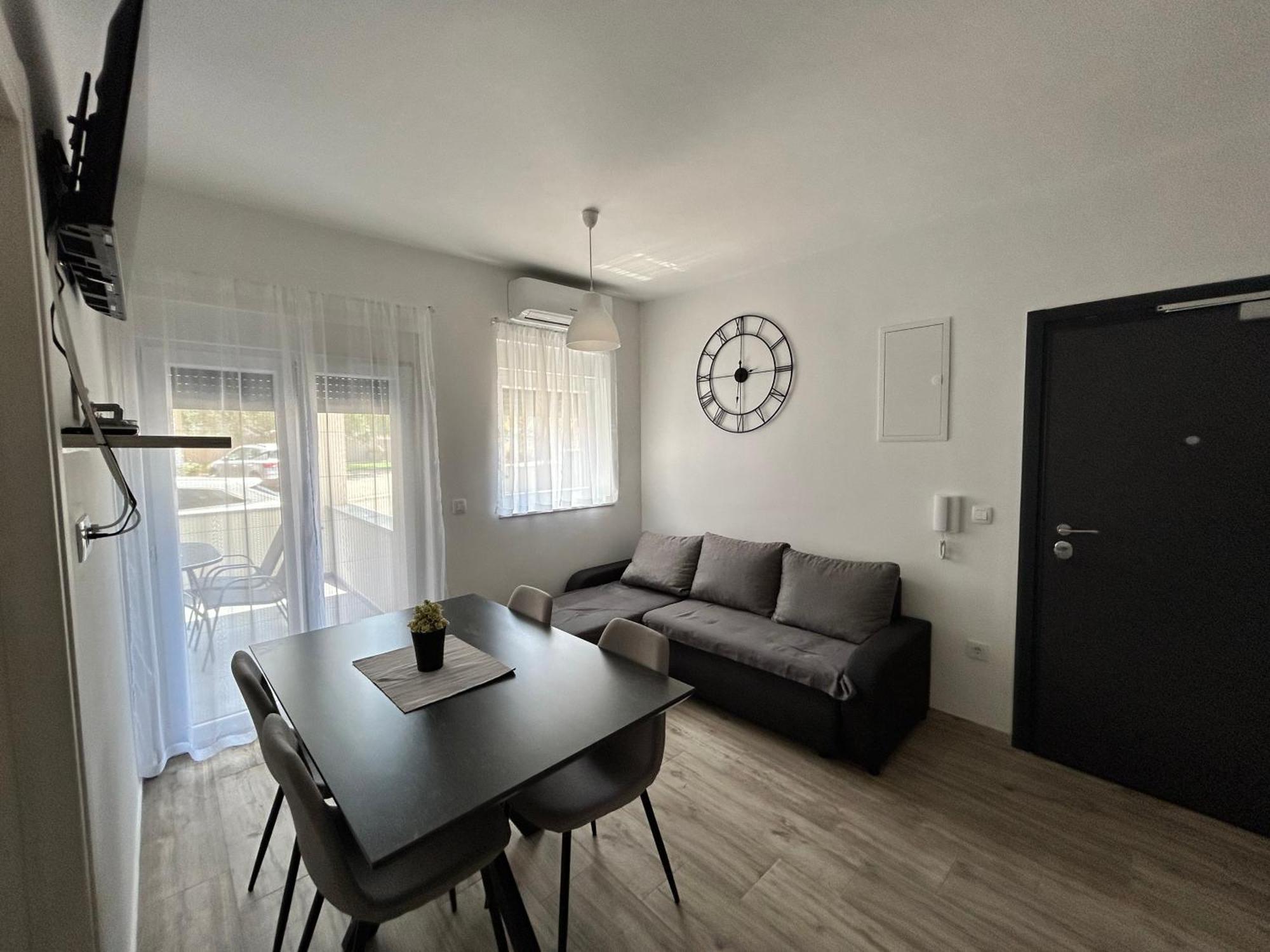 Apartments Dobrenic ヴォディツェ エクステリア 写真